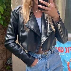 Cropped leather jacket